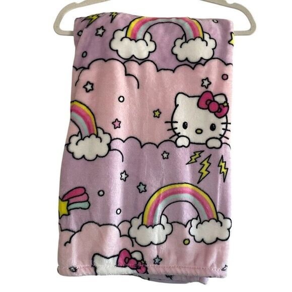 Hello Kitty Plush Throw Blanket 50" X 70" Pink Rainbows Clouds Stars Lightning - Picture 1 of 5